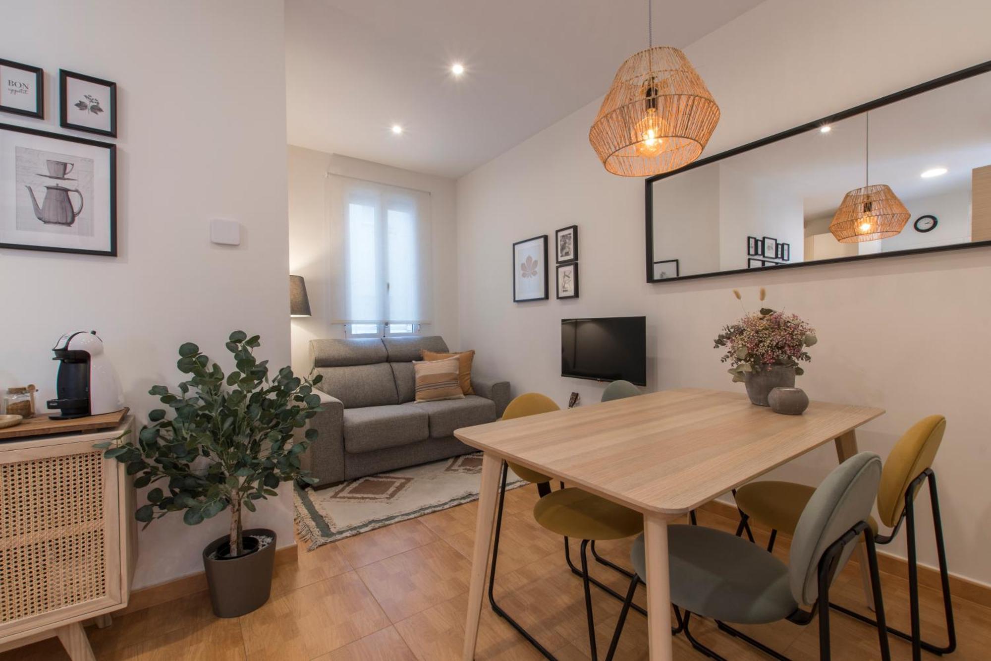 Fee4Me. Elegant Flat A Few Minutes From Atocha. Leilighet Madrid Eksteriør bilde
